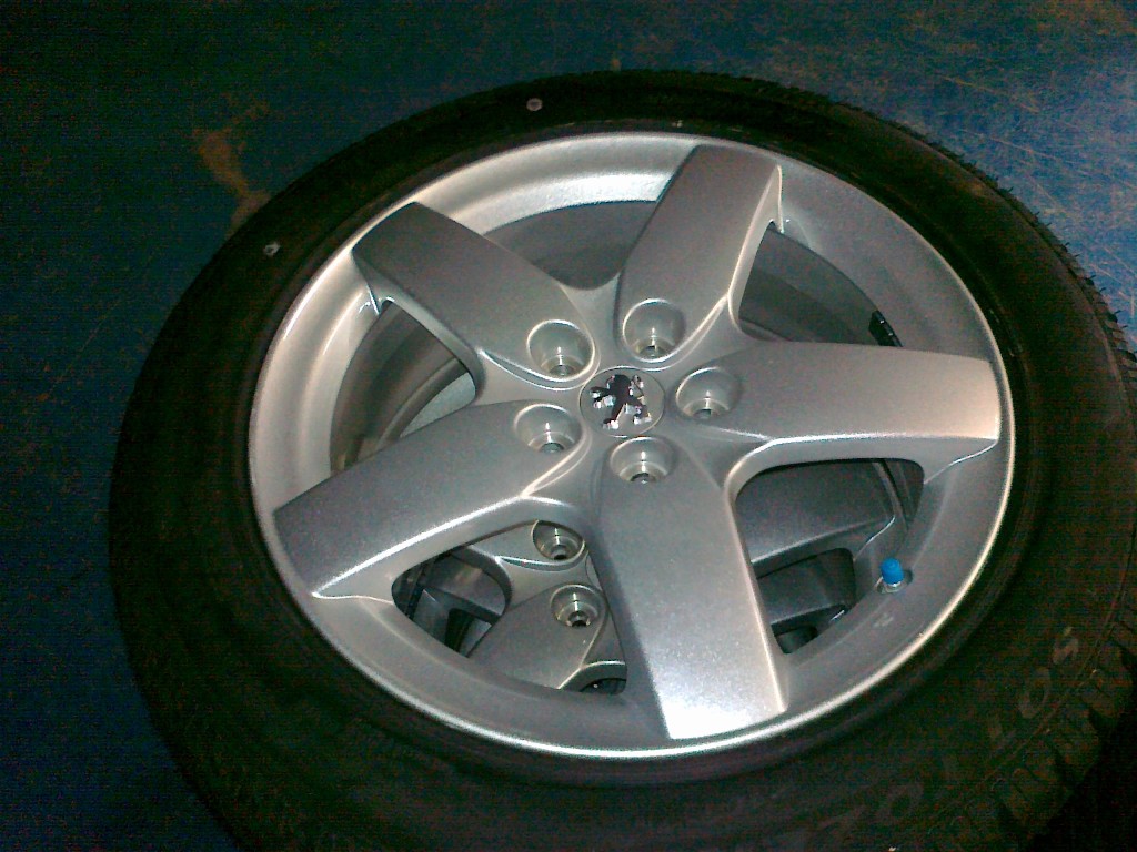 17 Peugeot originál.jpg